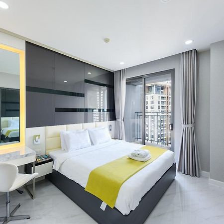 Stellar Cbd Rivergate Apartment - Pool - Free 4G Sim For 3 Nights Ho Chi Minh City Exterior photo